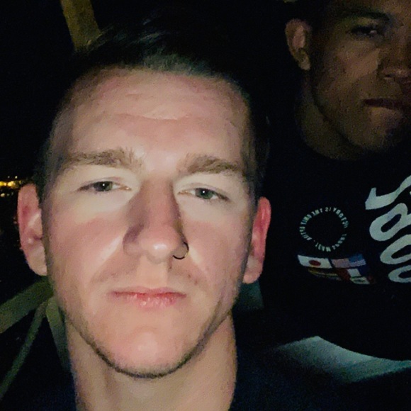 Meet your Posher, Devin - Picture 1 of 1